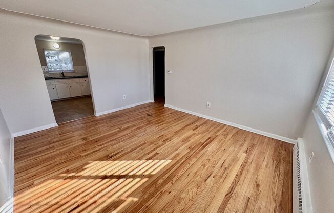 162-176 S Ingalls St