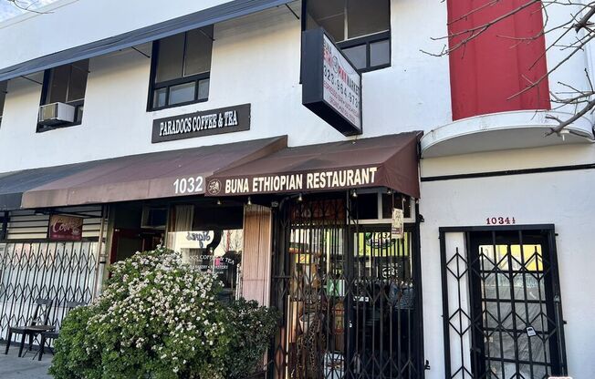 1034 S FAIRFAX AVE