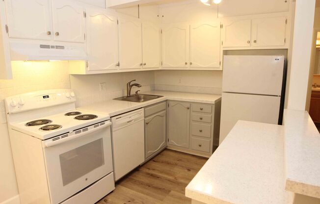 620 Mathews St Unit 102