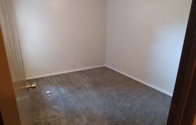 2 beds, 1 bath, 900 sqft, $1,150, Unit 314