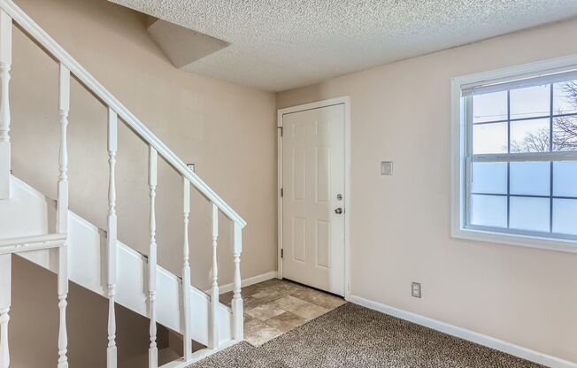 Experience Elevated Townhome Living in Aurora!