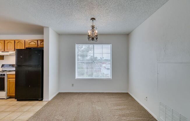 **MOVE IN SPECIAL!! ONE MONTH FREE W/ 14 MONTH LEASE!!**