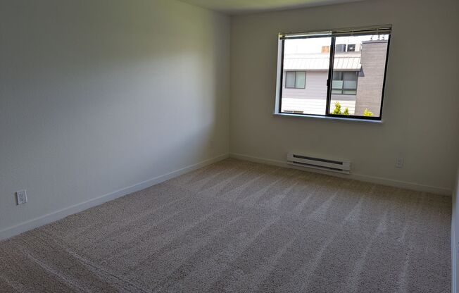 2 beds, 1 bath, 810 sqft, $1,995, Unit C303