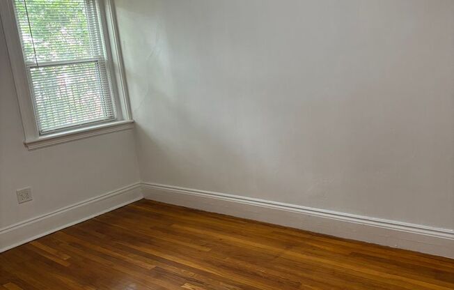 1 bed, 1 bath, 579 sqft, $2,300, Unit 105 Summer #404