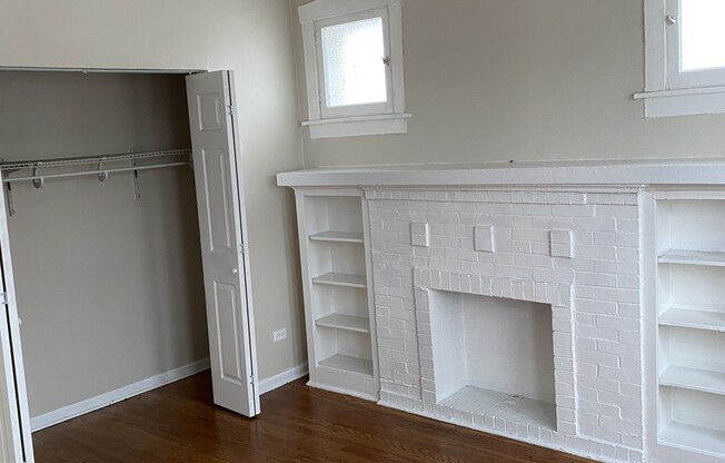 3757 W SUNNYSIDE