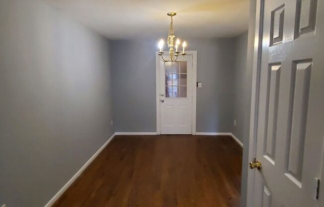 3 beds 1 bath