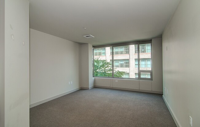 Great 2bd 2ba condo in Downtown/South Lake Union/Denny Triangle Parking, Utilities W/S/G/G all included!