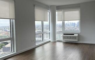 1 bed, 1 bath, $4,200, Unit 2814