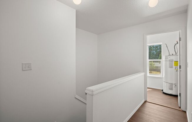 Recently updated 3 bedroom, 2.5 bath Townhouse in Beaverton