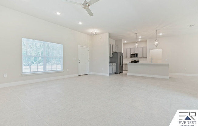 11 KAYWOOD PL