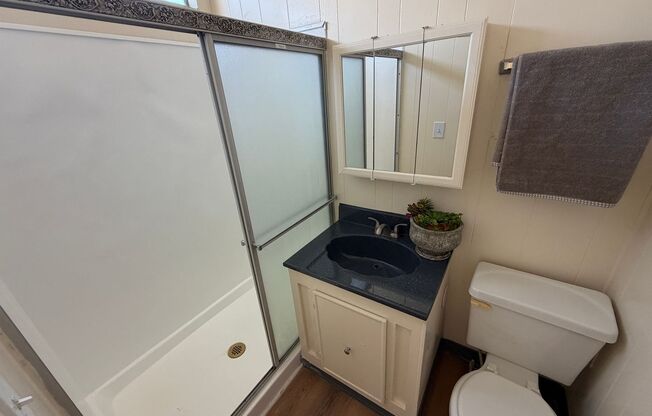 2 beds, 2 baths, 800 sqft, $3,199, Unit 74