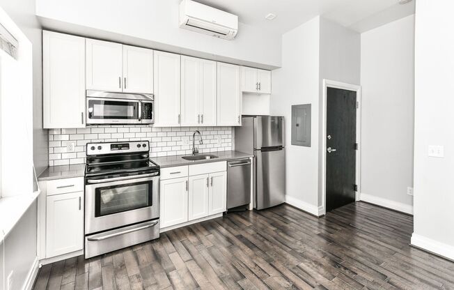 1 bed, 1 bath, 461 sqft, $2,000, Unit 3