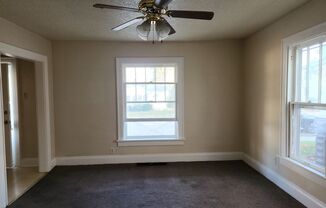 3 beds, 1 bath, $1,066