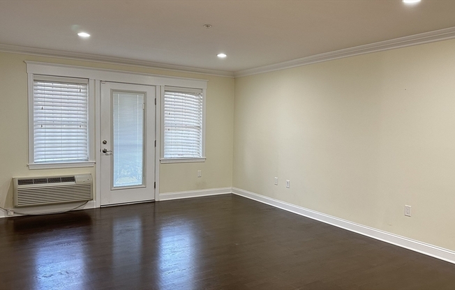 39 Fayette St. Apt.305