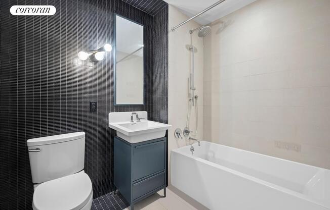 2 beds, 2 baths, $4,950, Unit 715