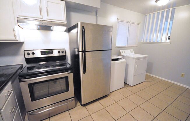 2 beds, 1.5 baths, $1,495, Unit 191 C