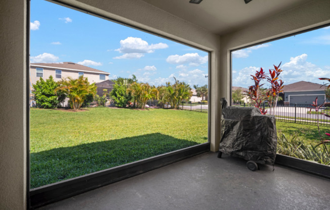 6413 TRITON LN