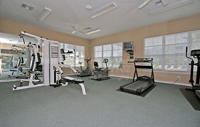 2 beds, 2 baths, 1,050 sqft, $1,350, Unit 912