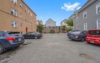 2 beds, 1 bath, $1,500, Unit Unit 12