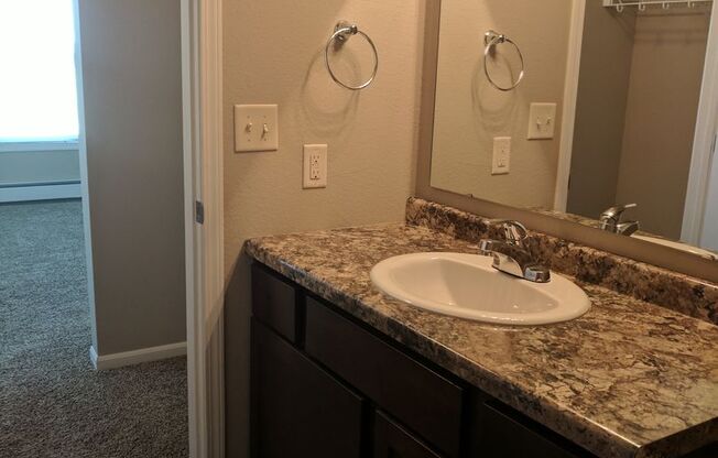 3 beds, 2 baths, 1,293 sqft, $1,375, Unit 2360-211