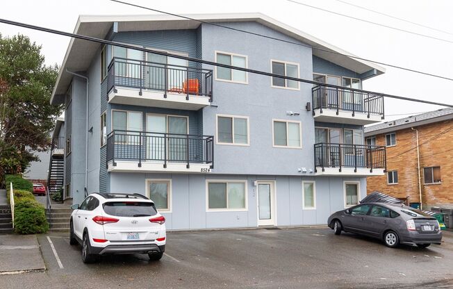 Phinney 12 Apartments