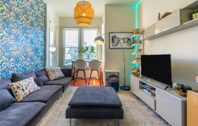 2221 Dwight Way