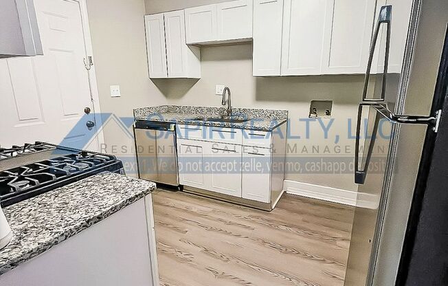 2 beds, 1.5 baths, $1,295, Unit N3