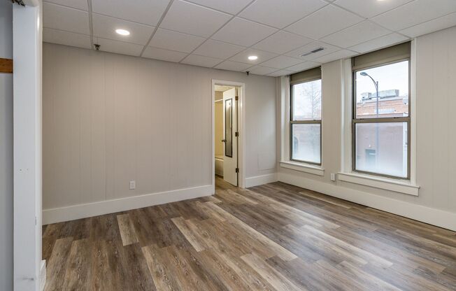 1 bed, 1 bath, $975, Unit 207