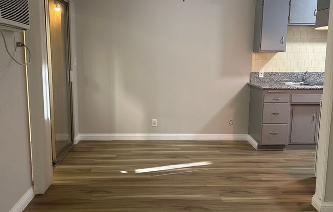 2715 S. Fremont Ave.