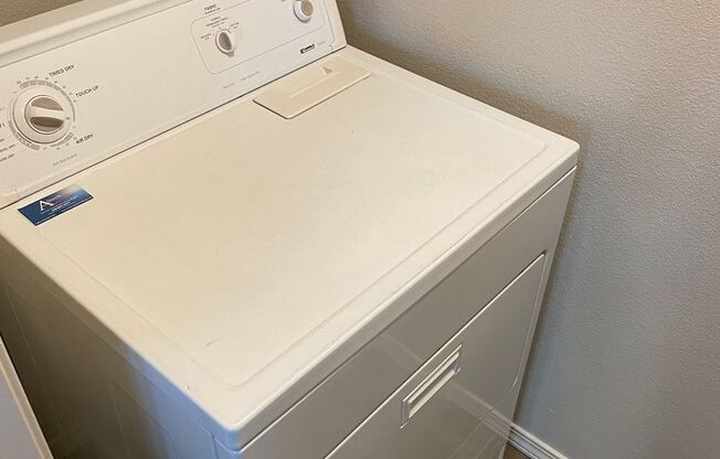 2 beds, 2 baths, 1,000 sqft, $1,395, Unit 012-201