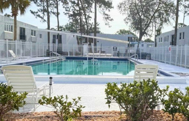 2 beds, 1.5 baths, $1,250, Unit 21-063E