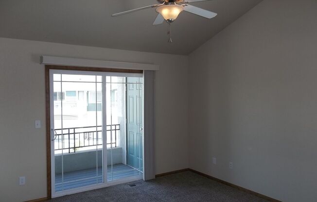 2 beds, 2 baths, $2,200