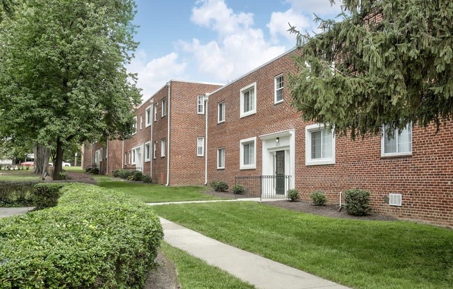 Lush Green Outdoors at The Fields of Silver Spring, Maryland, 20902