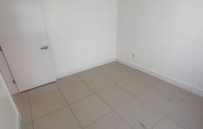 2 beds, 1 bath, 550 sqft, $1,895, Unit 821-203