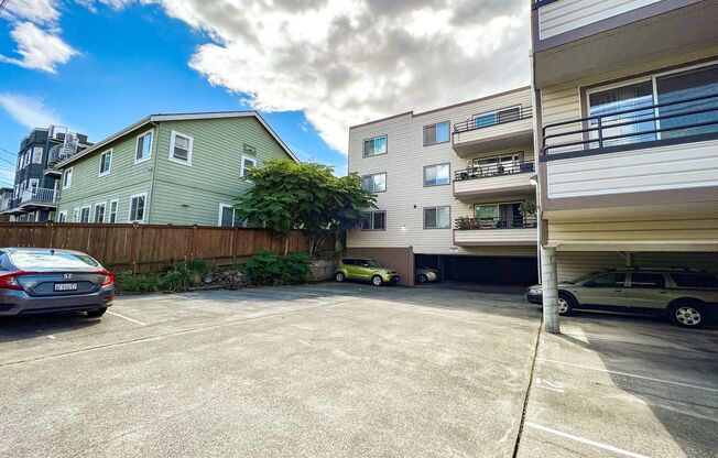 Windhill Apartments