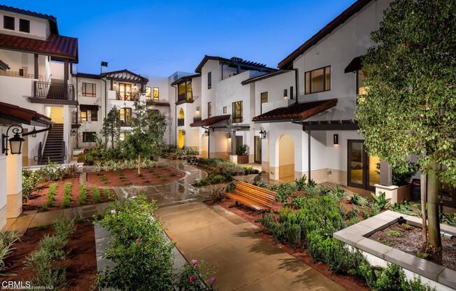 60 S Vinedo Ave Apt 304