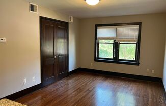 Studio, 1 bath, 404 sqft, $855, Unit BS-101