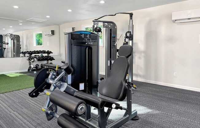 the gym at Station 121 apartments