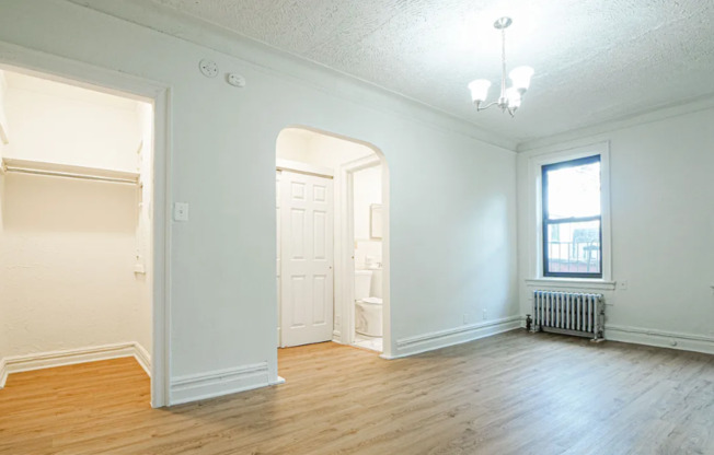 299 ADELPHI ST