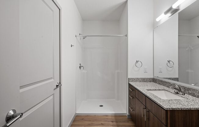 1 bed, 1 bath, 787 sqft, $1,816, Unit 408