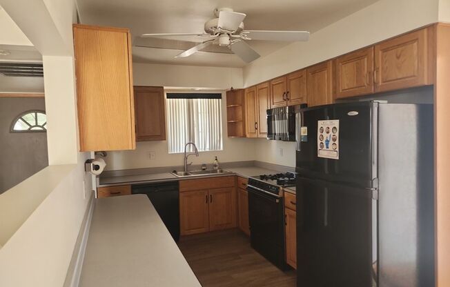 3 beds, 2 baths, $1,900