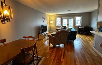 2 beds, 2 baths, $3,500, Unit #1F