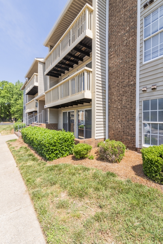 1624 Arlyn Circle Unit G