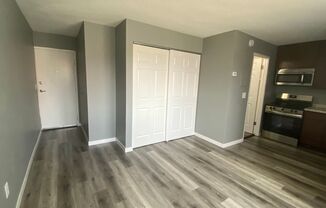 Studio, 1 bath, 350 sqft, $750, Unit 2101-W07