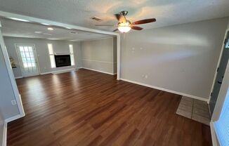 3 beds, 2 baths, $1,650