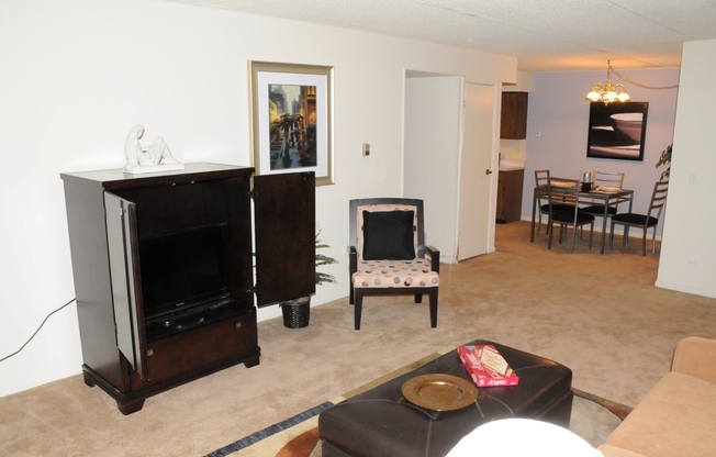 Welcome to Willow Lake Apartments