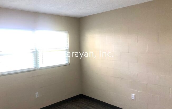 2 beds, 1 bath, 600 sqft, $1,395, Unit 516-9