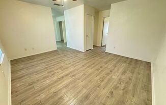 2 beds, 1 bath, 795 sqft, $695, Unit Unit C