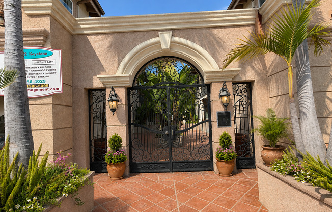 3608 Keystone Ave, #4