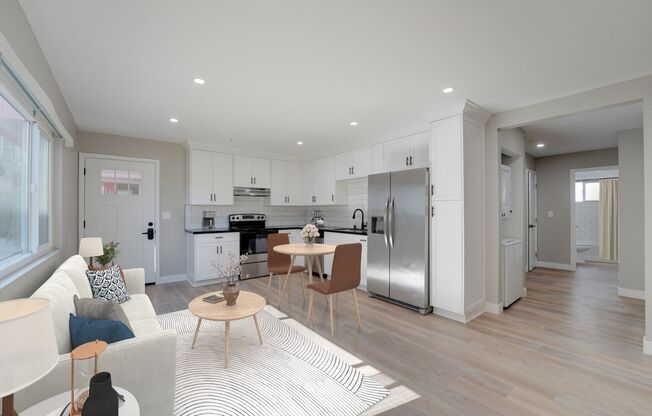 3 beds, 3 baths, 1,070 sqft, $4,095, Unit 101